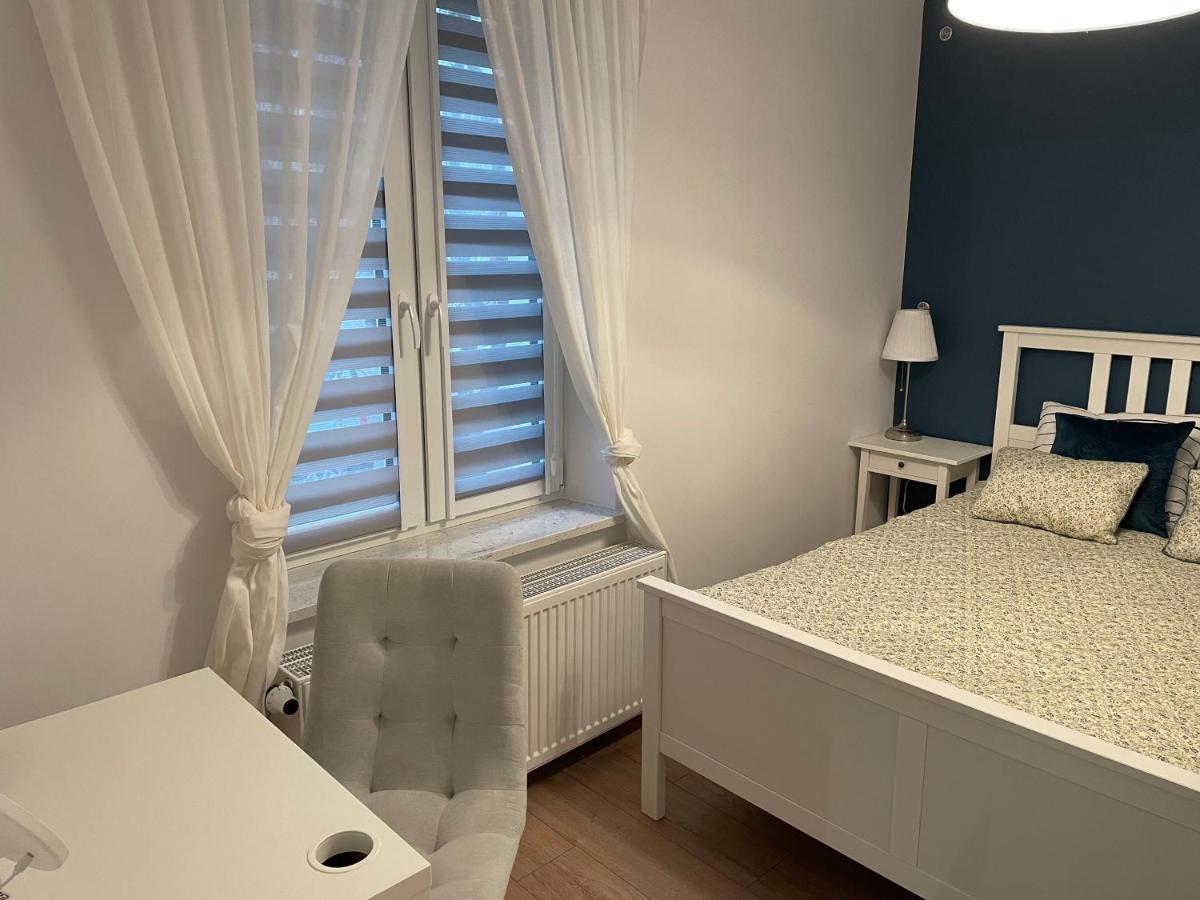 オルシュティンA.S.Apartament A Okrzei 4アパートメント エクステリア 写真