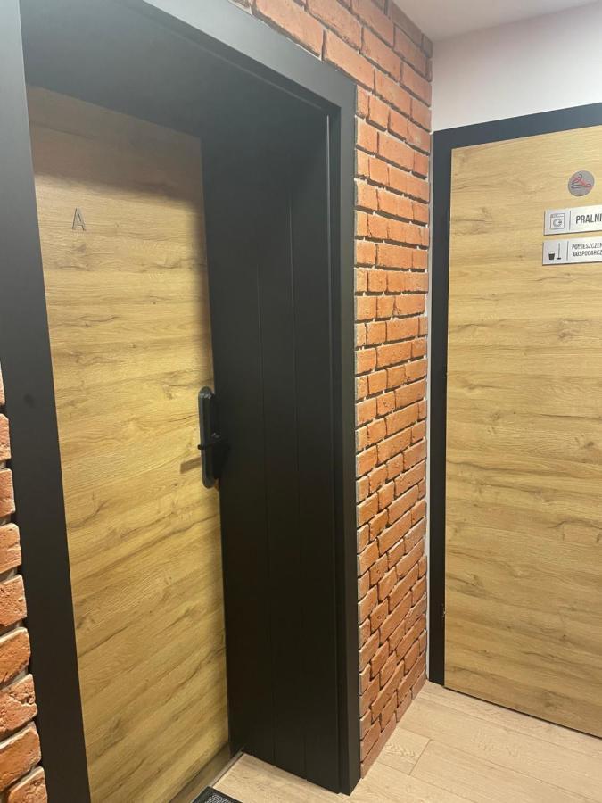 オルシュティンA.S.Apartament A Okrzei 4アパートメント エクステリア 写真