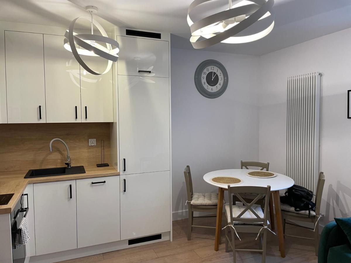 オルシュティンA.S.Apartament A Okrzei 4アパートメント エクステリア 写真